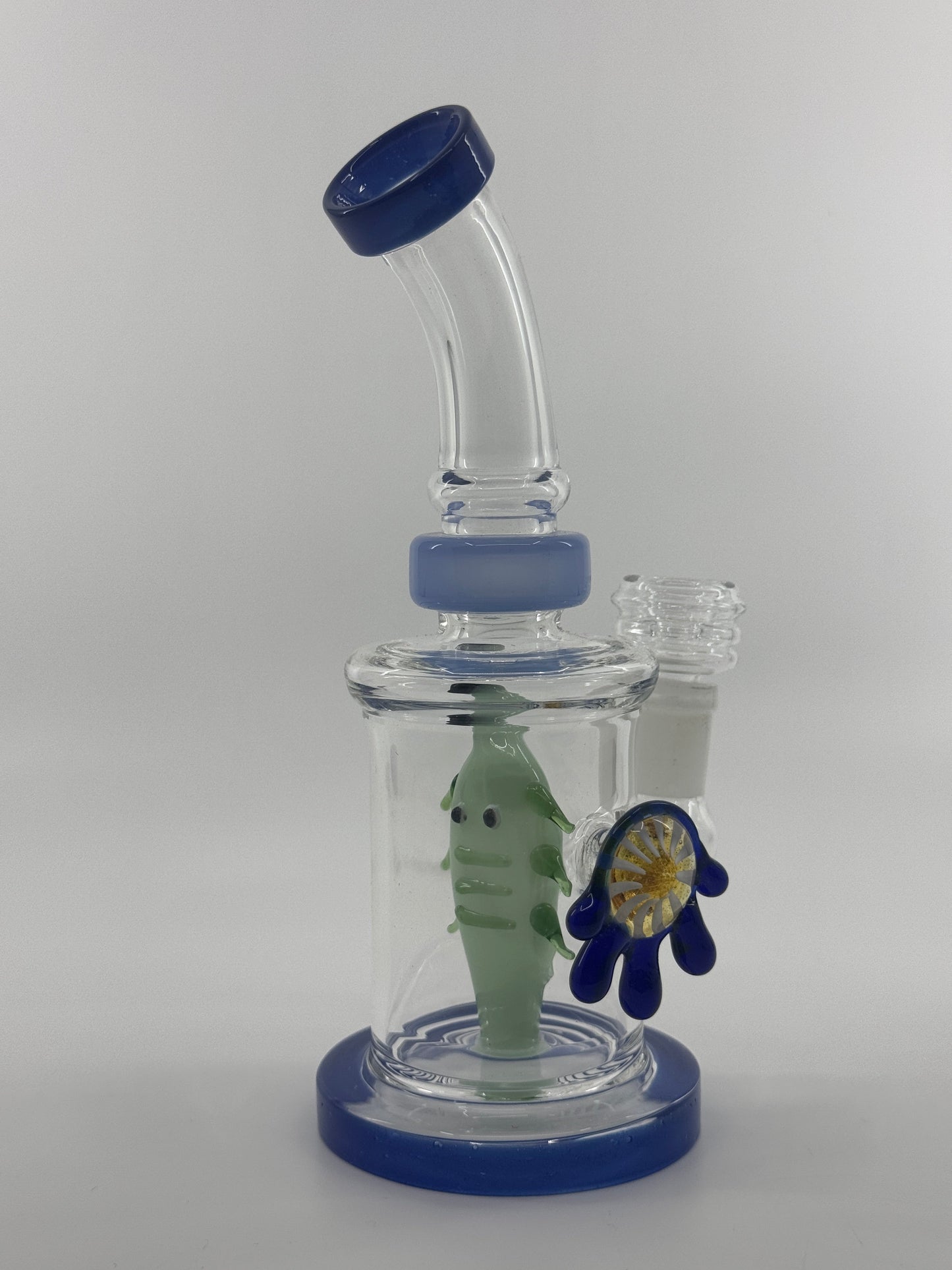 7” locket with fish inserts dab rig - RK Quality Glass
